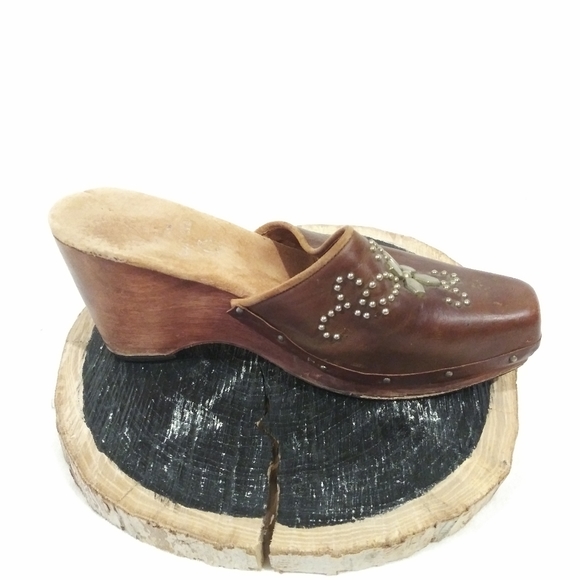 Mules - Picture 2 of 5